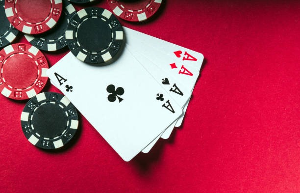 Symbol payout reference table Payout table showing symbol combinations and win amounts